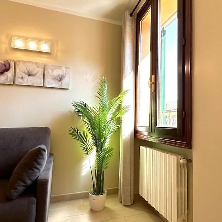 Int 5 - Appartamento Elios Bologna Luaran gambar